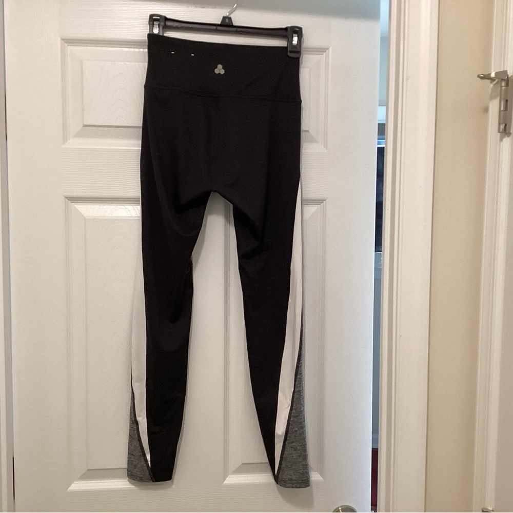 Tek Workout Gear NWOT